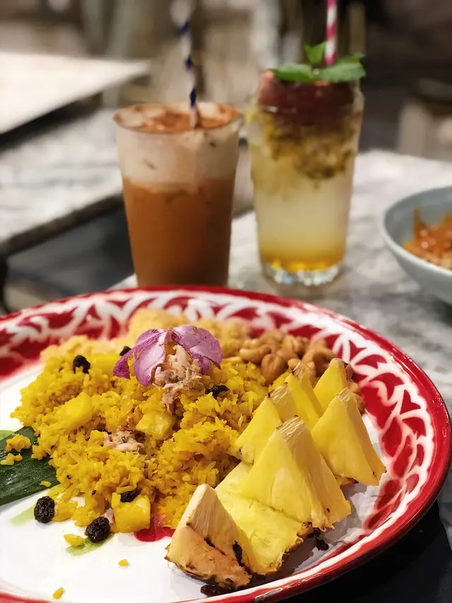 燒菠蘿蟹肉炒飯