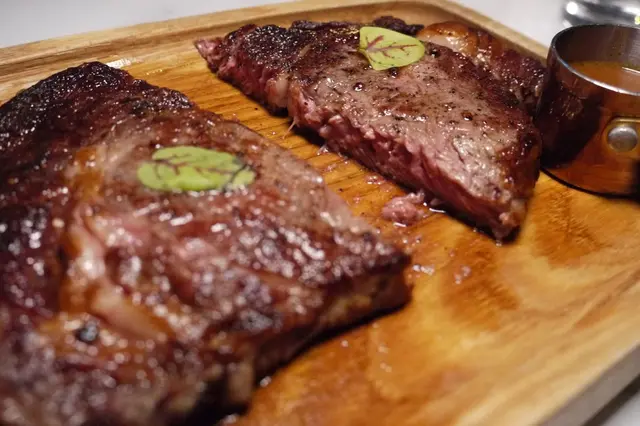 燒美國肉眼扒