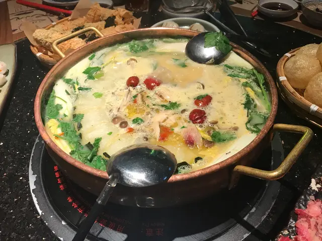 喝不停口，份量十足的湯底