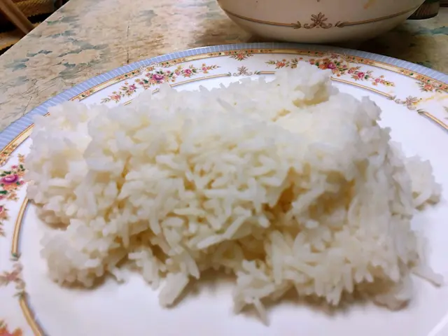 不過白飯有啲求其