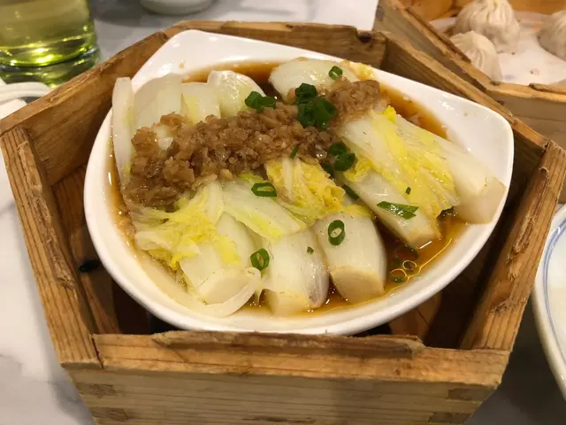 娃娃菜吸晒蒜蓉嘅精華，幾惹味！
唯份量略嫌太少。🙊