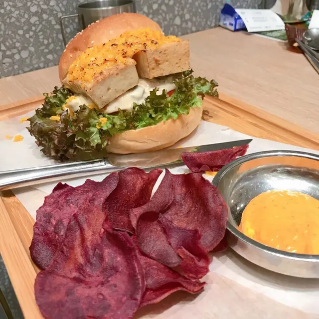 大醬百頁豆腐漢堡