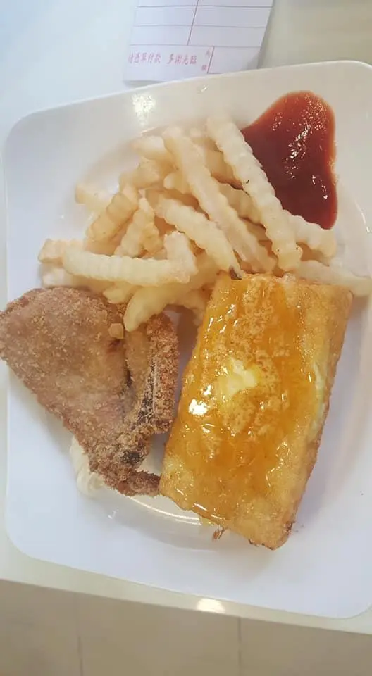 西多士加吉列豬排配薯條