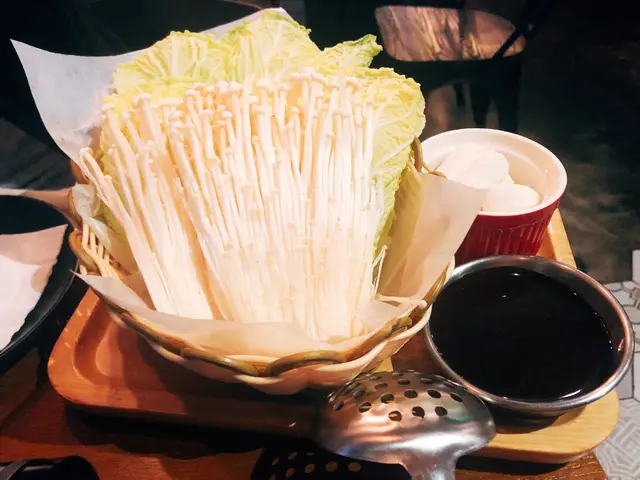 芝心年糕/金針菇/娃娃菜