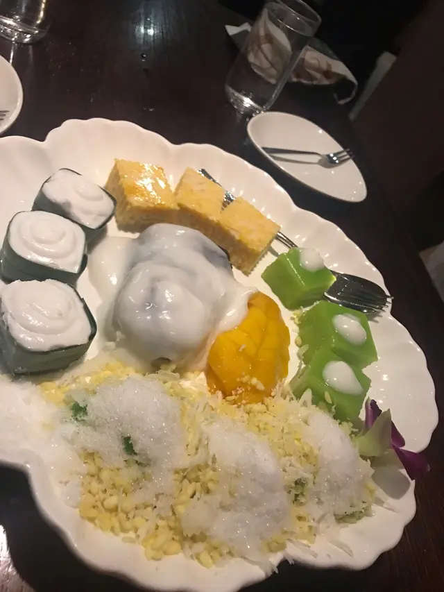 泰式甜品大拼盤