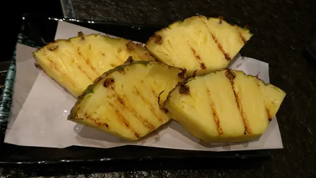 燒金菠蘿