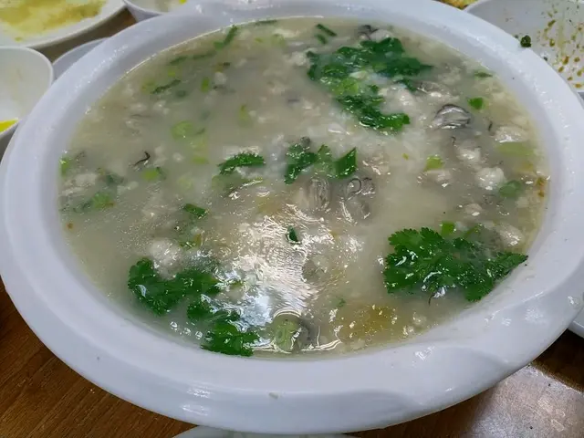 方魚蠔仔粥