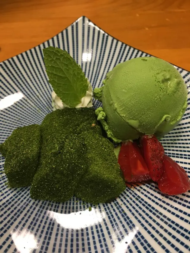 日式蕨餅抹茶心太軟伴抹茶雪糕