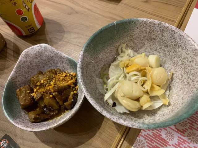 一口牛，清酒煮扇貝