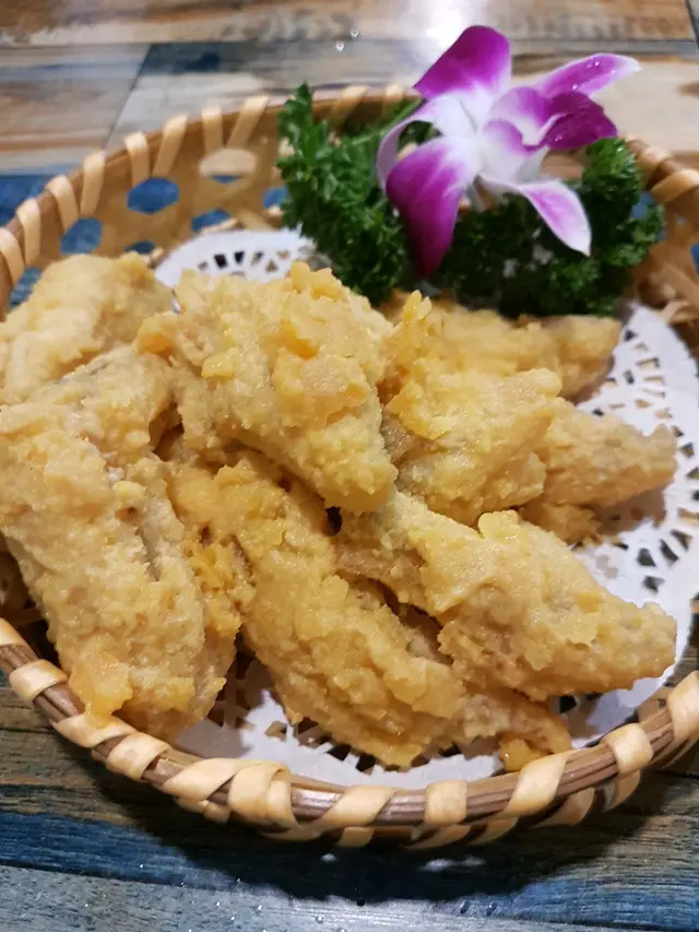 金沙蛋黃九肚魚