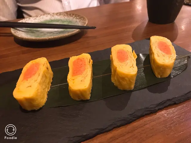 明太子爆餡。蛋香略嫌稍遜。但都好好味😋