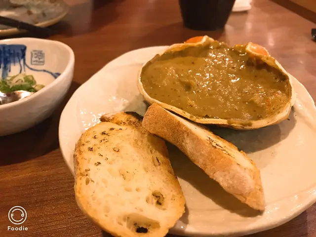 蟹膏味道豐富。配脆法包十分搭配😋