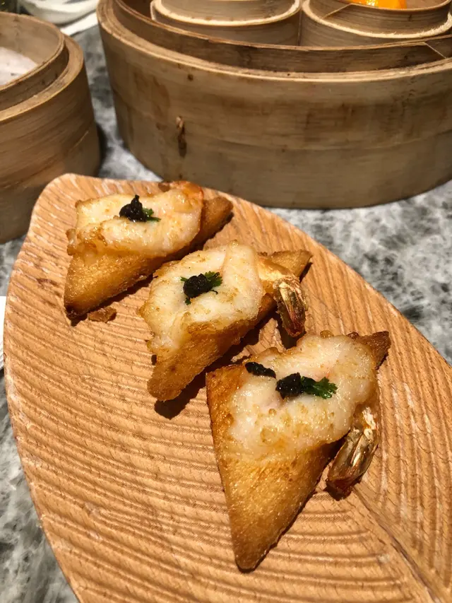 脆蝦多士
