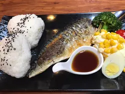 鯖魚定食