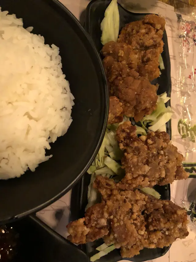 鹽酥豚肉飯