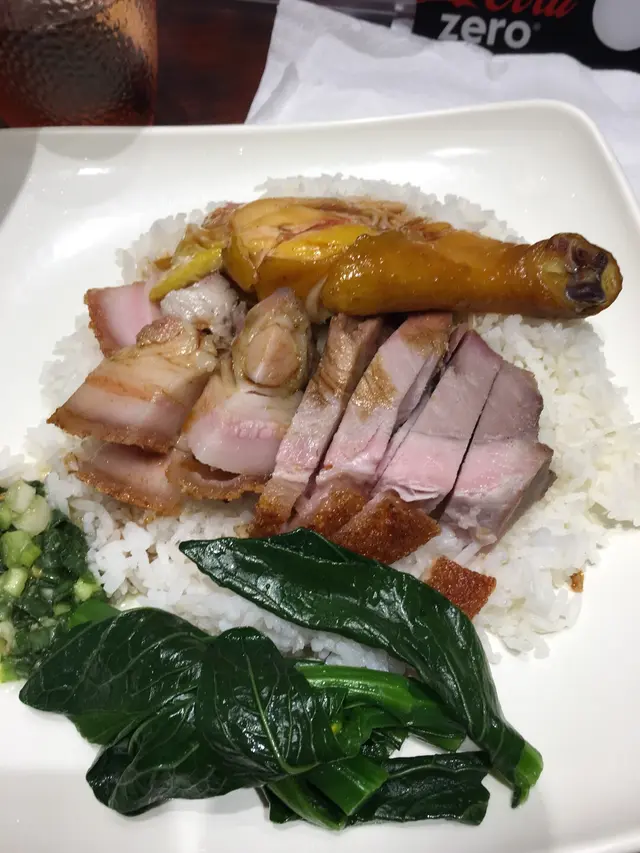 燒肉油雞飯