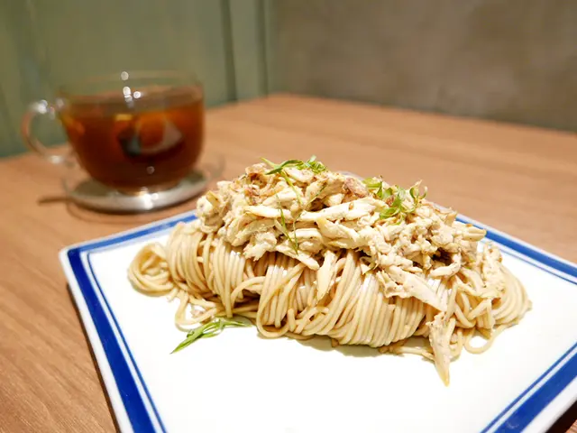 KiKi胡麻棒棒雞拌小醋麵