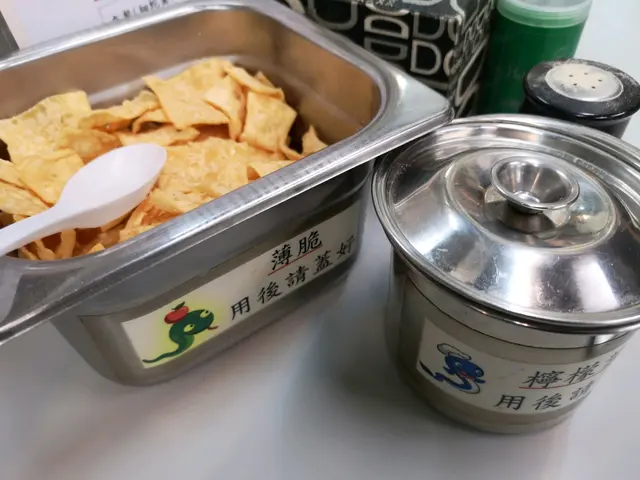 簿脆，檸檬葉絲