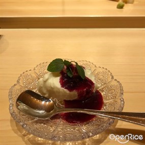 Cream&#160; cheese&#160; with&#160; blueberry&#160; saurse - 中環的鮨 中本