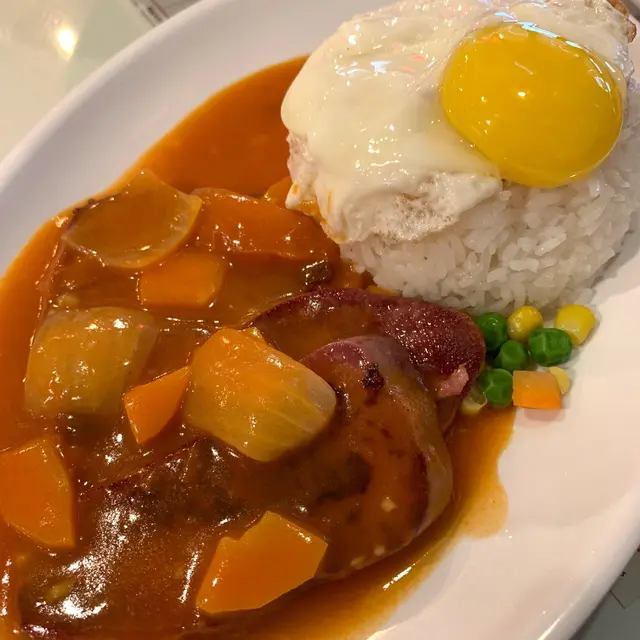 蕃茄牛舌煎蛋飯