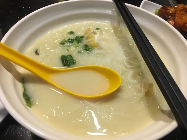 醉鮮面配魚湯