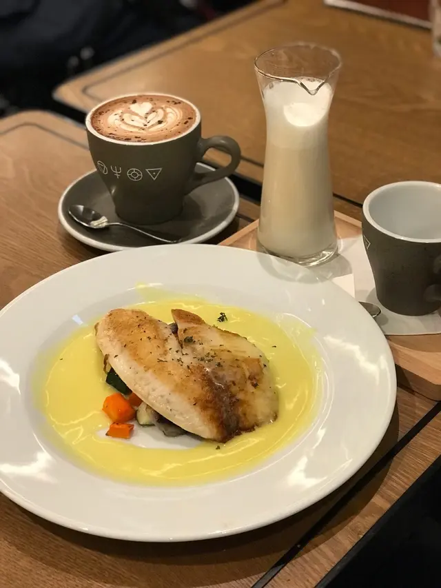 香茅奶油汁煎魚