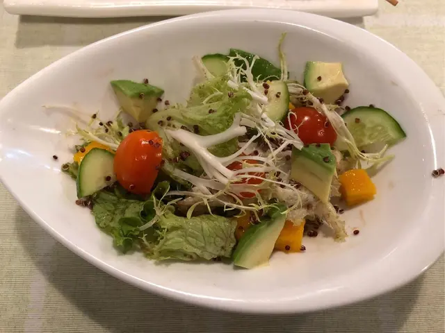 -芒果藜麥牛油果沙律