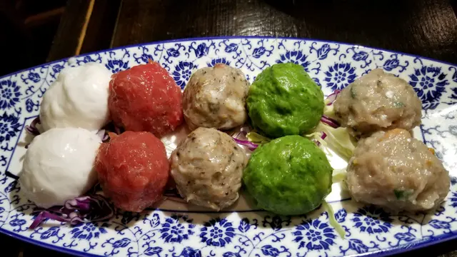 滾得囍宮廷手打丸拼盤