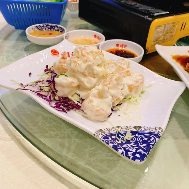 沙拉蝦球
