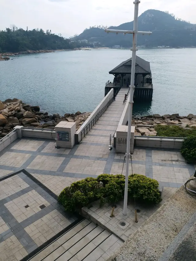 由餐廳影出去之風景