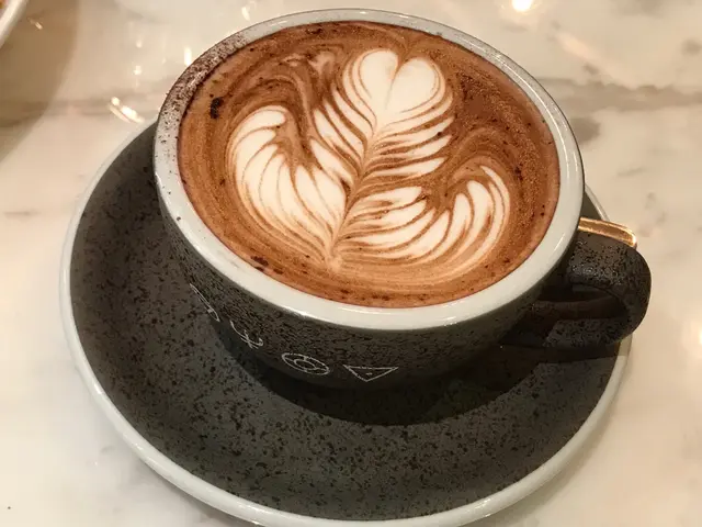 Hot milk chocolate