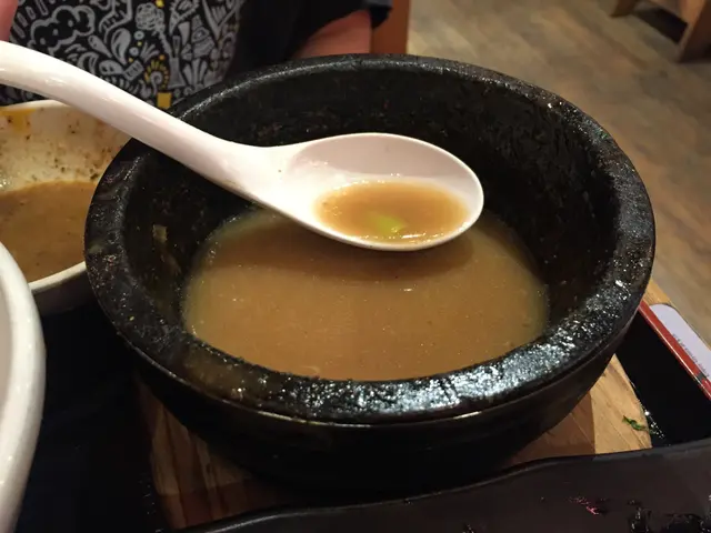 食晒啲麵後可以加啲清湯再試真個湯底