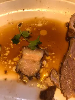 滷水拼盤嘅肥肉