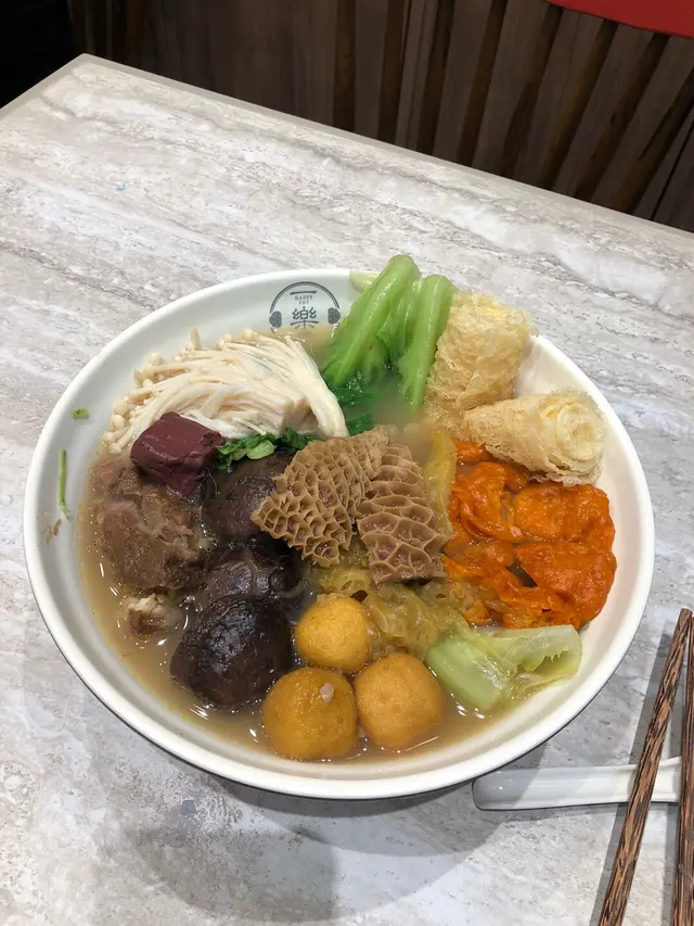 車仔面，猴頭菇燉湯