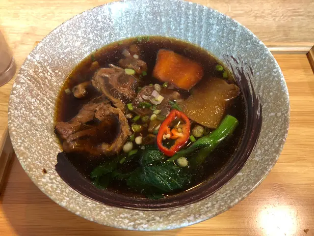 車站紅燒牛肉麵