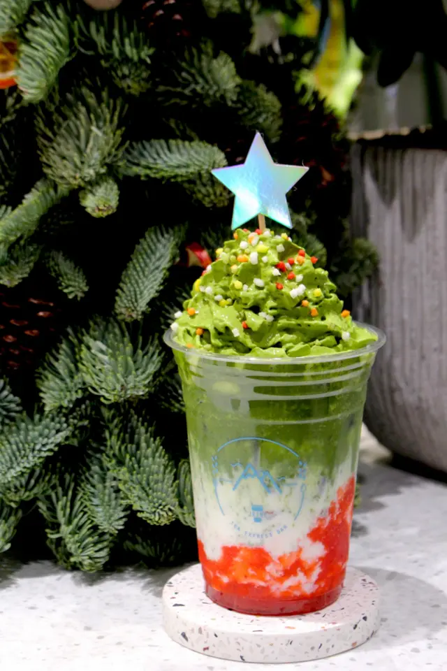 Strawberry Matcha BonBon