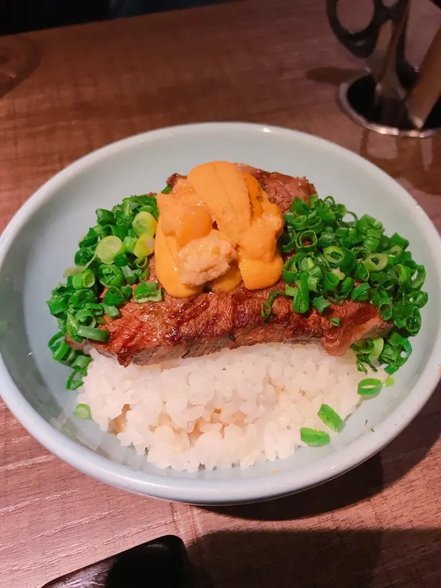 海膽牛柳飯