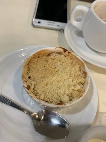Apple  crumble  