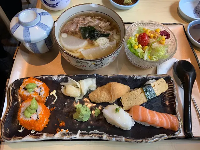 牛肉稻庭烏冬定食