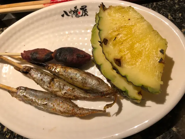 鹽燒多春魚、燒日本番薯仔、烤菠蘿🍍值得推薦！