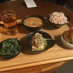 Spinach with sesame, Koya tofu with Konnyaku, Veggie Rolls, Miso Soup and rice. 