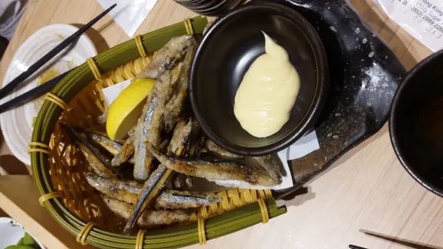 魚仔炸得好脆,粉漿很薄,魚的味道有少少回甘