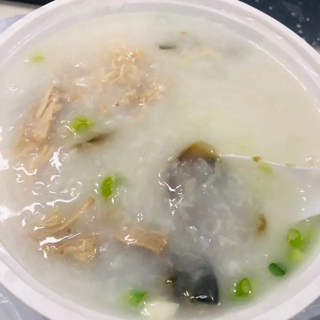 皮蛋瘦肉粥