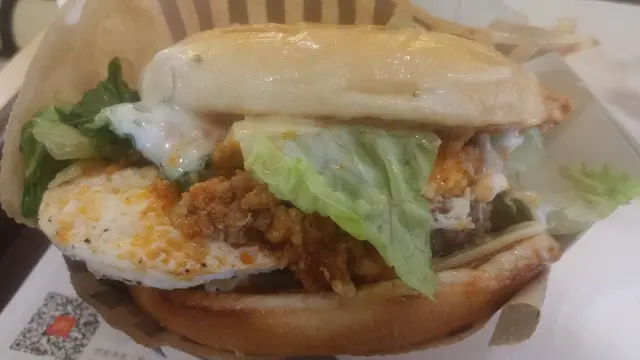 煎蛋肉醬安格斯漢堡