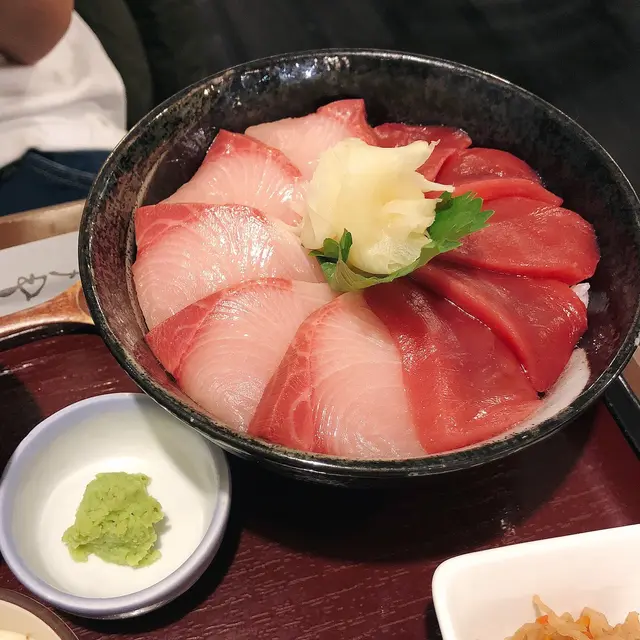 油甘魚、吞拿魚赤身定食