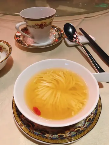 菊花豆腐湯