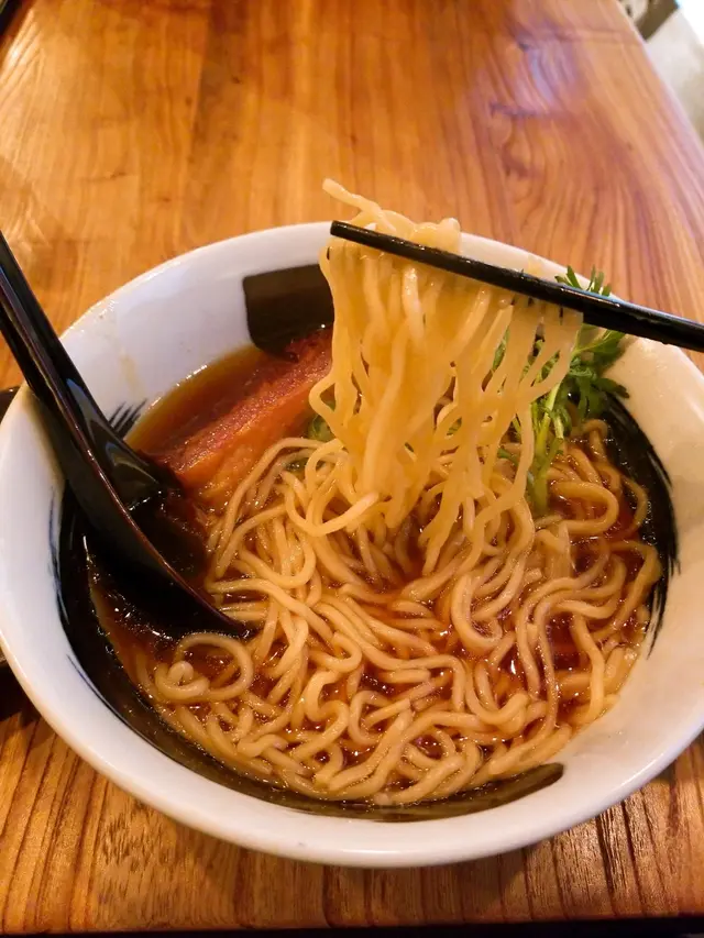 9種醬油加埋一齊，食唔出有啲咩 🙈 不過幾好食