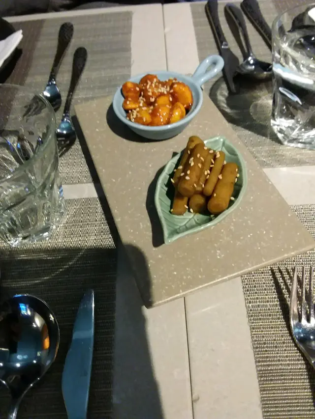 牛蒡、蒜頭小食