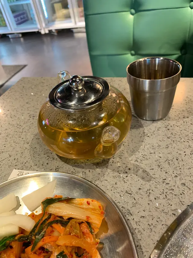 自製花茶，獨立自家一壺