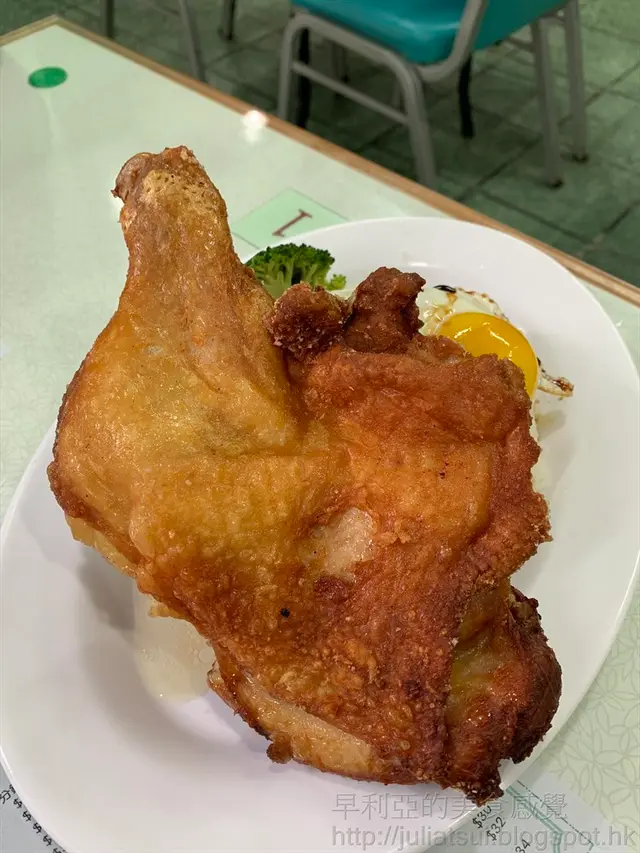 生炸招牌雞髀太陽蛋飯